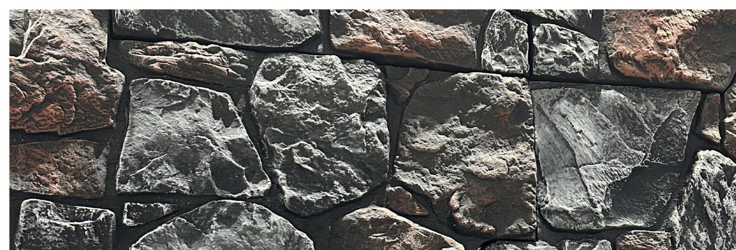 PU Fortified Stone Mound Wall Panels enlarged application detail